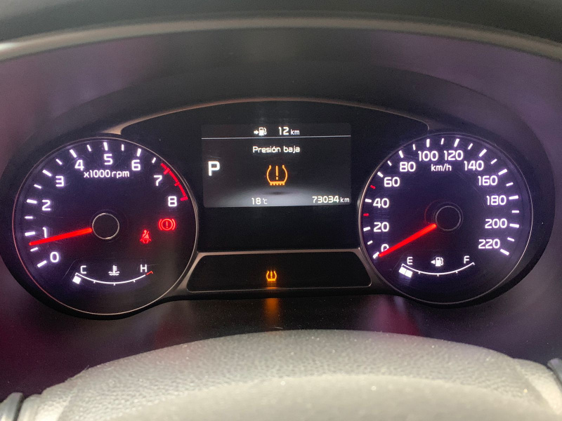 KIA Soul  5 pts. SX, 1.6T, TA, a/ac. Aut., f. led, xenón, RA-18 2018